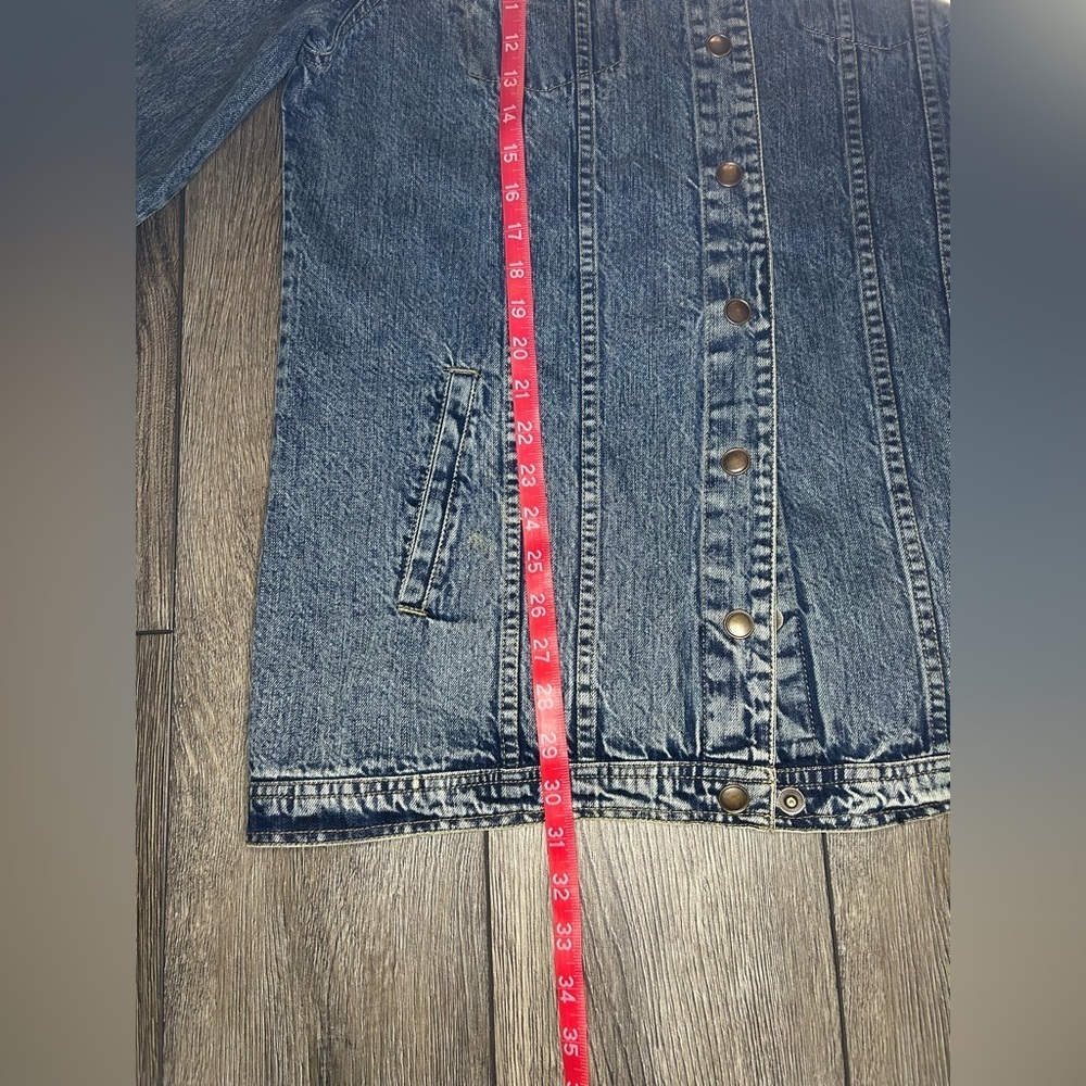 NWOT NorthStyle Longline Denim Jacket Women’s L – Vintage Wash, Snap Buttons - Picture 9 of 13